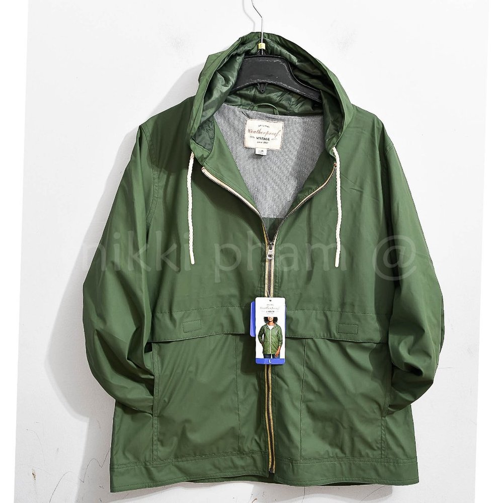 Weatherproof Green Hooded Jacket